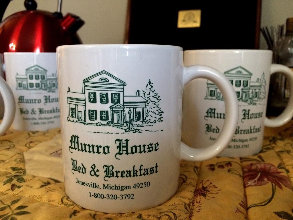 Munro House Bed And Breakfast Jonesville Eksteriør bilde