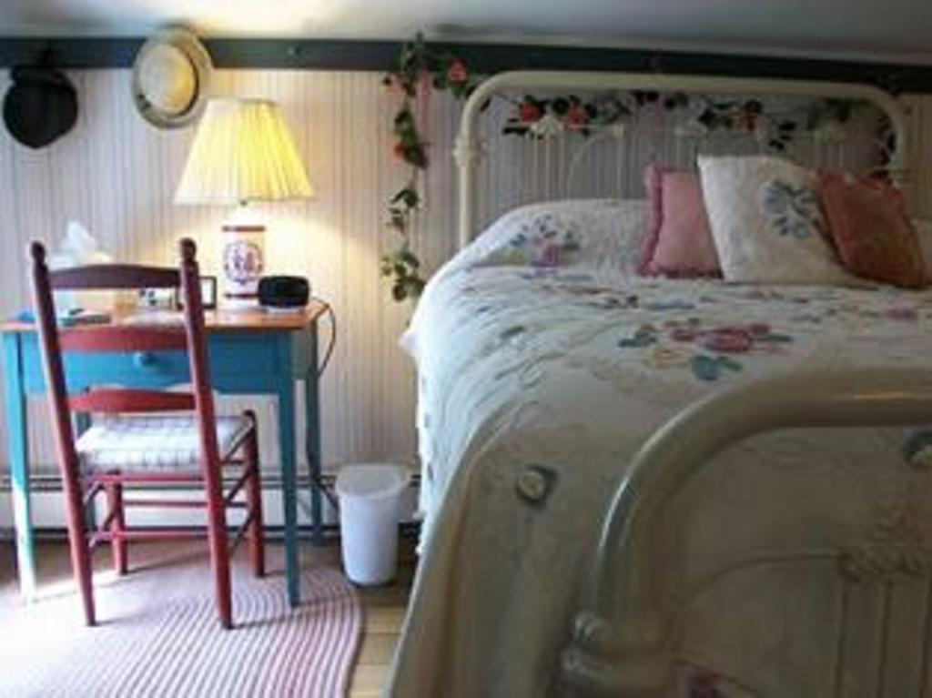 Munro House Bed And Breakfast Jonesville Rom bilde